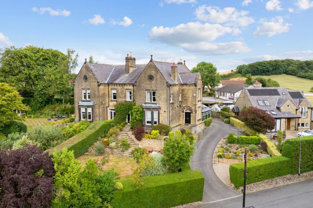 Highfield Drive, Rawdon, Leeds, West... 6 bed semi