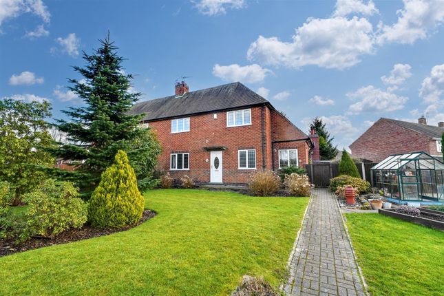 The Spinney, Bestwood Village... 3 bed semi