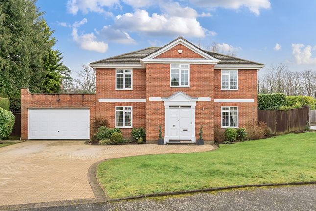 Millbrook, Weybridge, KT13 5 bed detached house for sale