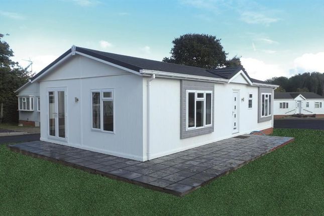 London Road, Mill View Park, West... 2 bed park home for sale