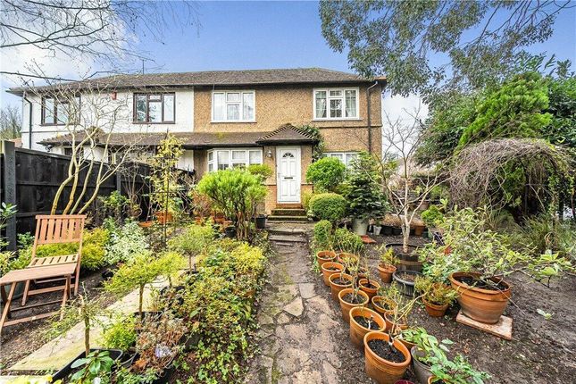 Clamp Hill, Stanmore HA7 4 bed house for sale