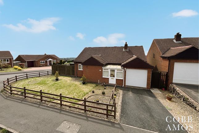 2 bedroom detached bungalow for sale