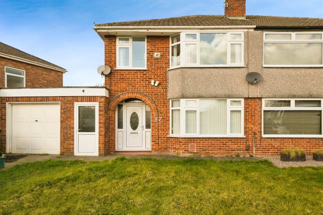 3 bedroom semi-detached house for sale