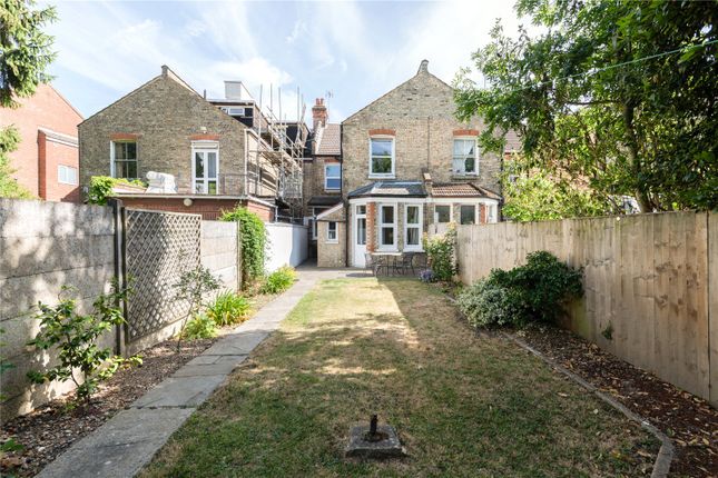 The Limes Avenue, Arnos Grove, N11 3 bed terraced house for sale