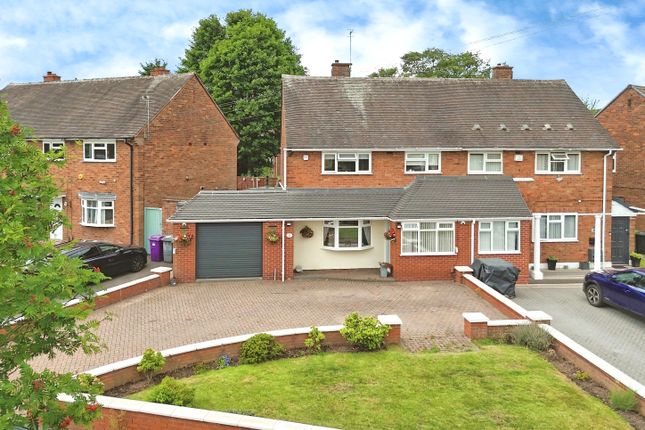 Pope Road, Wolverhampton WV10 3 bed semi