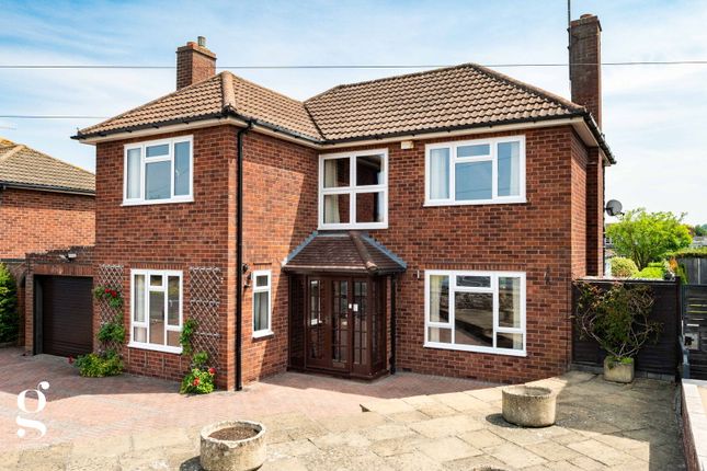 Salisbury Avenue, Tupsley, Hereford 4 bed detached house for sale