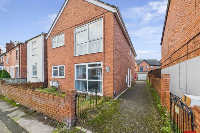 Melbourne Street East, Gloucester GL1 2 bed maisonette for sale