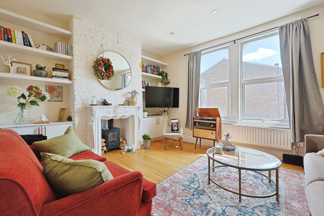 2 bedroom maisonette for sale