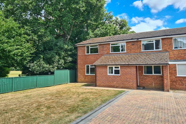 The Spinney, Calmore SO40 4 bed end of terrace house for sale