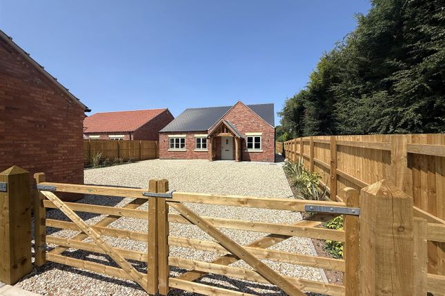 Off Middle Lane, Nether Broughton 3 bed detached bungalow for sale