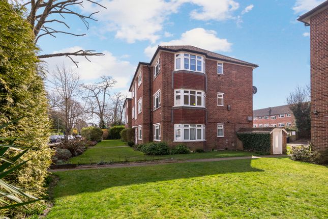 Oak Hill Road, Surbiton KT6 2 bed apartment for sale