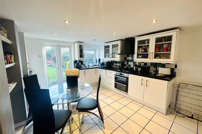 4 bedroom terraced house for sale