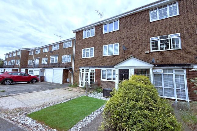 Tilbury Road, Rainham, 4 bed townhouse for sale