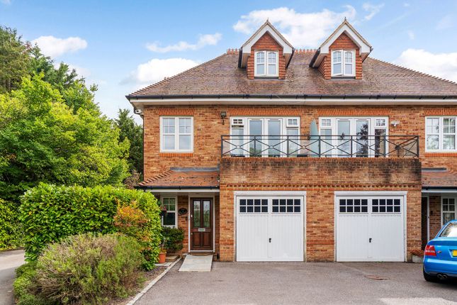 Dorney Wood Road Burnham... 3 bed semi