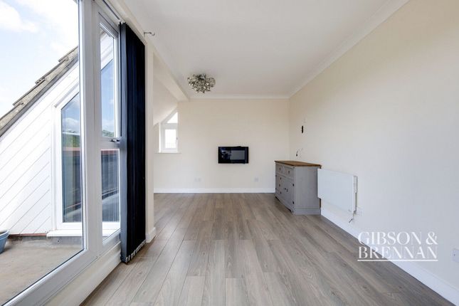 Brackley Crescent, Basildon, SS13 1 bed flat for sale