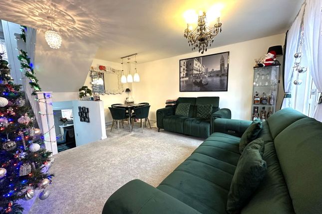 Cypress Way, Nuneaton CV10 3 bed terraced house for sale