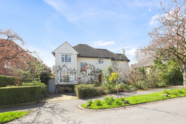 Stone Delf, Sheffield S10 4 bed detached house for sale