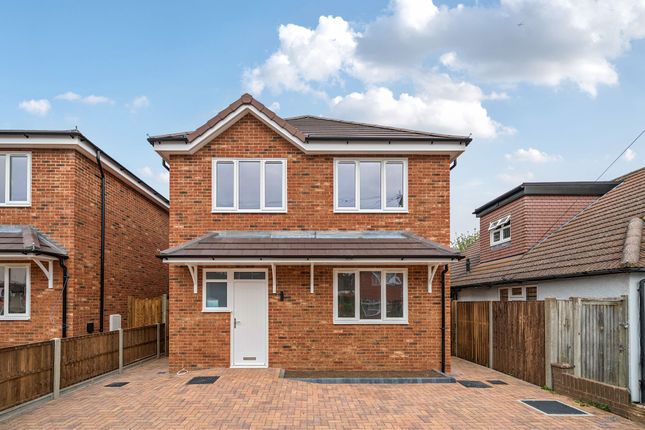 Acacia Avenue, Ruislip, HA4 4 bed detached house for sale