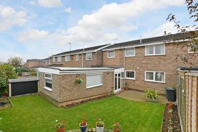 Birchen Close, Dronfield Woodhouse... 4 bed semi