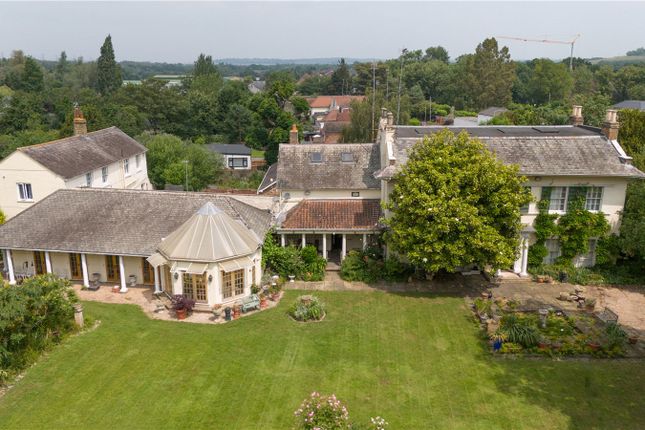 Sewardstone Road, London, Essex, E4 6 bed detached house for sale