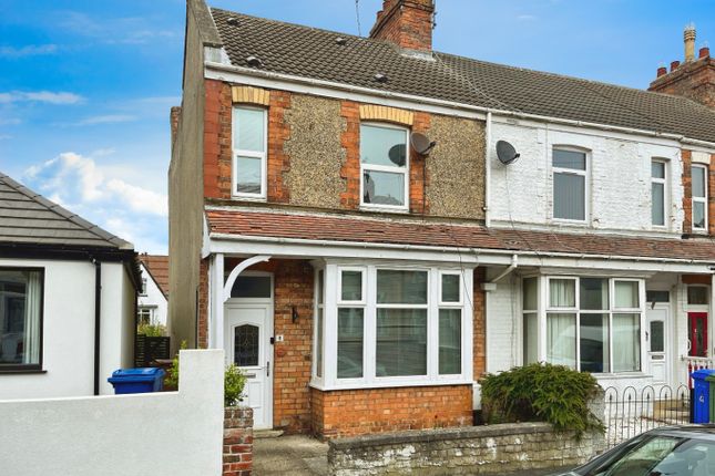Carrington Avenue, Hornsea,HU18 1JQ 3 bed semi