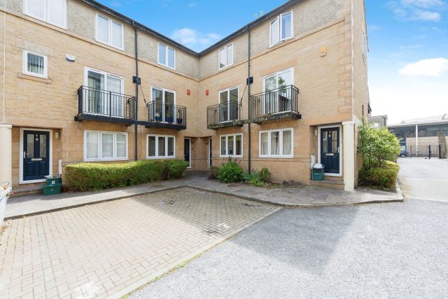 St Johns Mews, Lancaster LA1 3 bed townhouse for sale