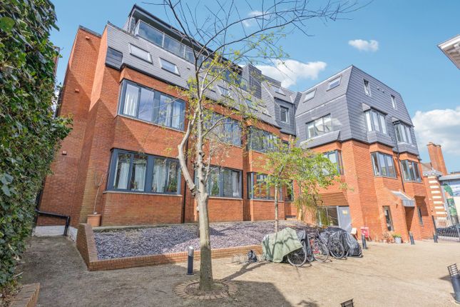 Brand Street, Hitchin, SG5 2 bed apartment for sale