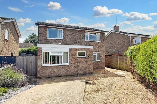 River Close, Benwick, PE15 4 bed detached house for sale