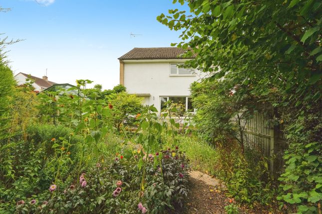3 bed semi-detached house