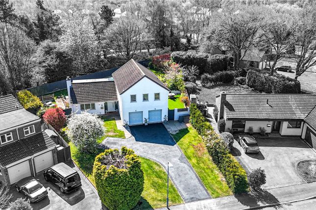 4 bed detached house