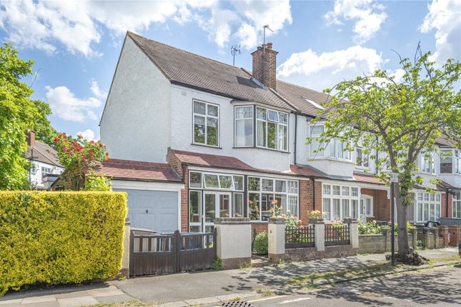 3 bed end terrace house
