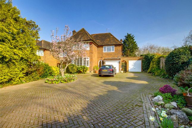Woodside Avenue, Woodside Park, N12 4 bed detached house for sale