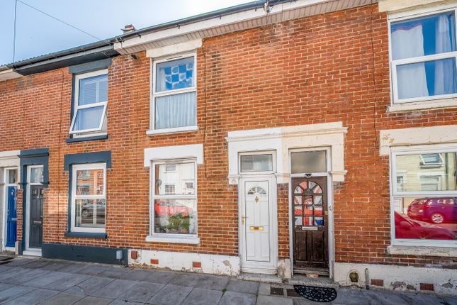 Londesborough Road, Hampshire PO4 2 bed terraced house for sale