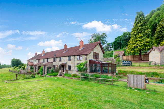4 bedroom end of terrace house for sale