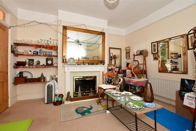 2 bed flat