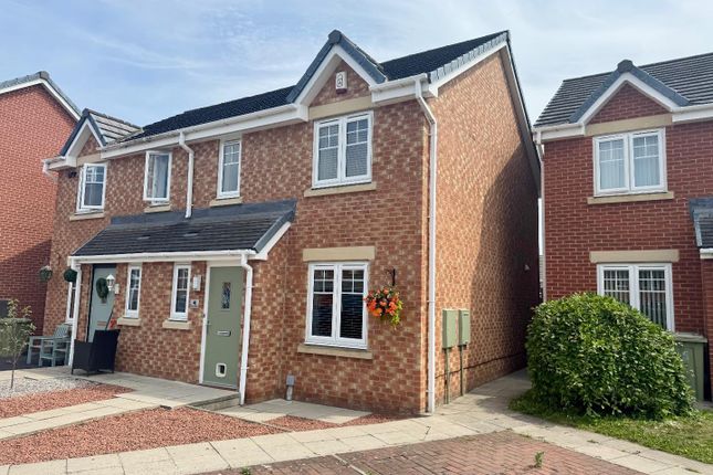 3 bedroom semi-detached house for sale
