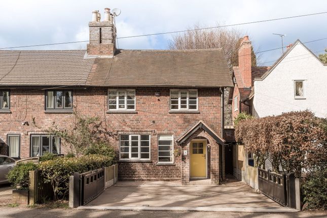 Thornhill Road, Sutton Coldfield, B74... 3 bed semi