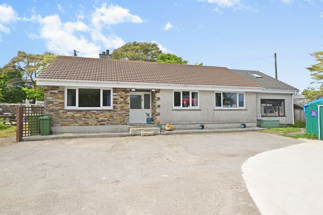 Redruth TR16 4 bed detached bungalow for sale