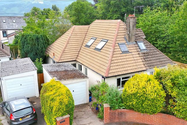 Holywell Crescent, Abergavenny, NP7 2 bed semi