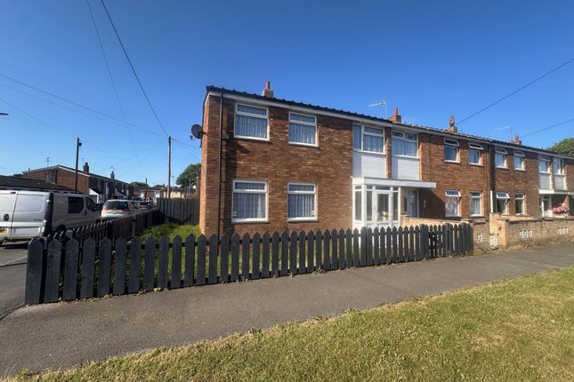 4 bedroom end of terrace house for sale
