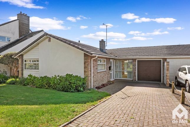 2 bedroom detached bungalow for sale