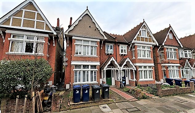 7 bed semi-detached house