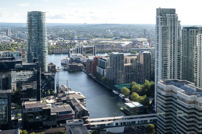 Park Drive, Canary Wharf, E14 2 bed apartment for sale