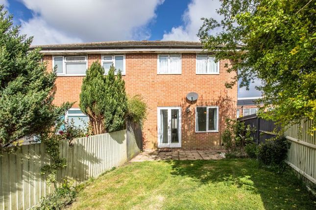 2 bedroom semi-detached house for sale