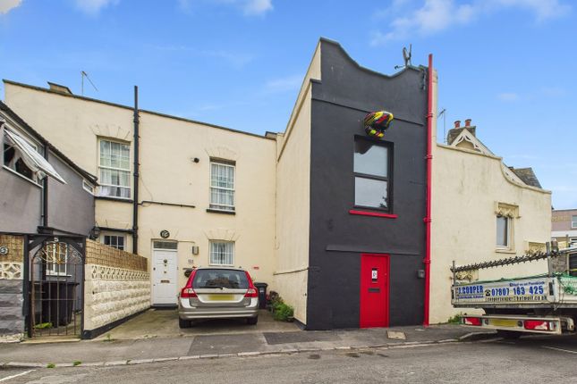 1 bedroom house for sale