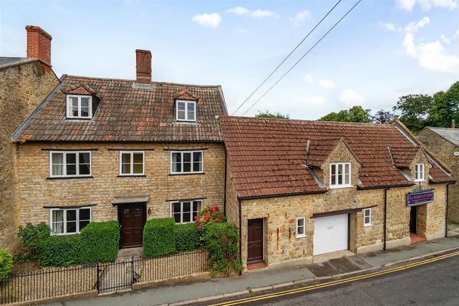 6 bedroom terraced house for sale