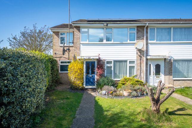 4 bedroom end of terrace house for sale