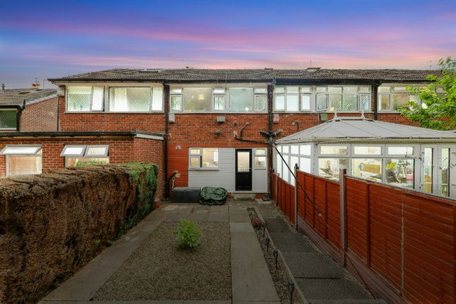 Sunnyside Road, Leeds, LS13 3 bed terraced house for sale