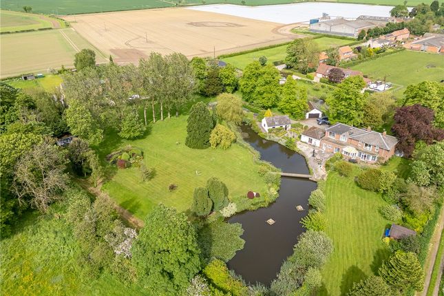 Aughton, York, East Yorkshire, YO42 5 bed detached house for sale