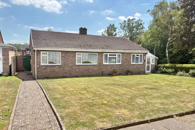 2 bedroom semi-detached bungalow for sale